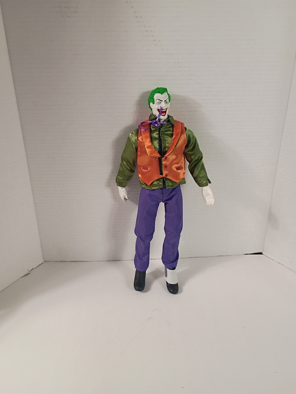 JOKER 14" Figure Limited Edition DC Comics MEGO Classics Batman ARTICULATED 2019